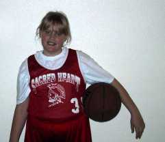 [Picture of Alyssa in her basketball outfit]